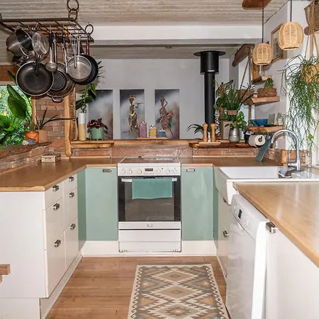 别墅 Boka's Forest Getaway 比隆