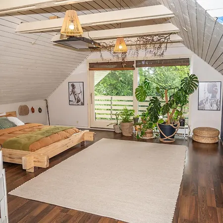 别墅 Boka's Forest Getaway *