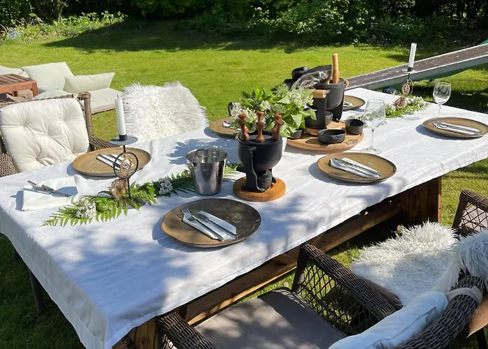 Boka's Forest Getaway *